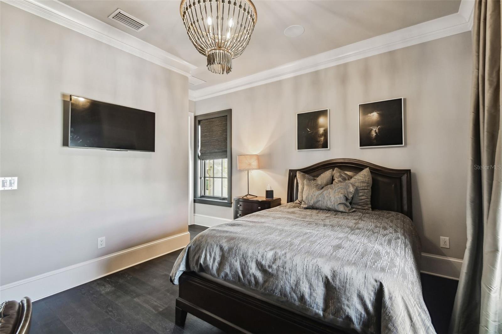SUNSET PARK ISLES UNIT 1 - Residential