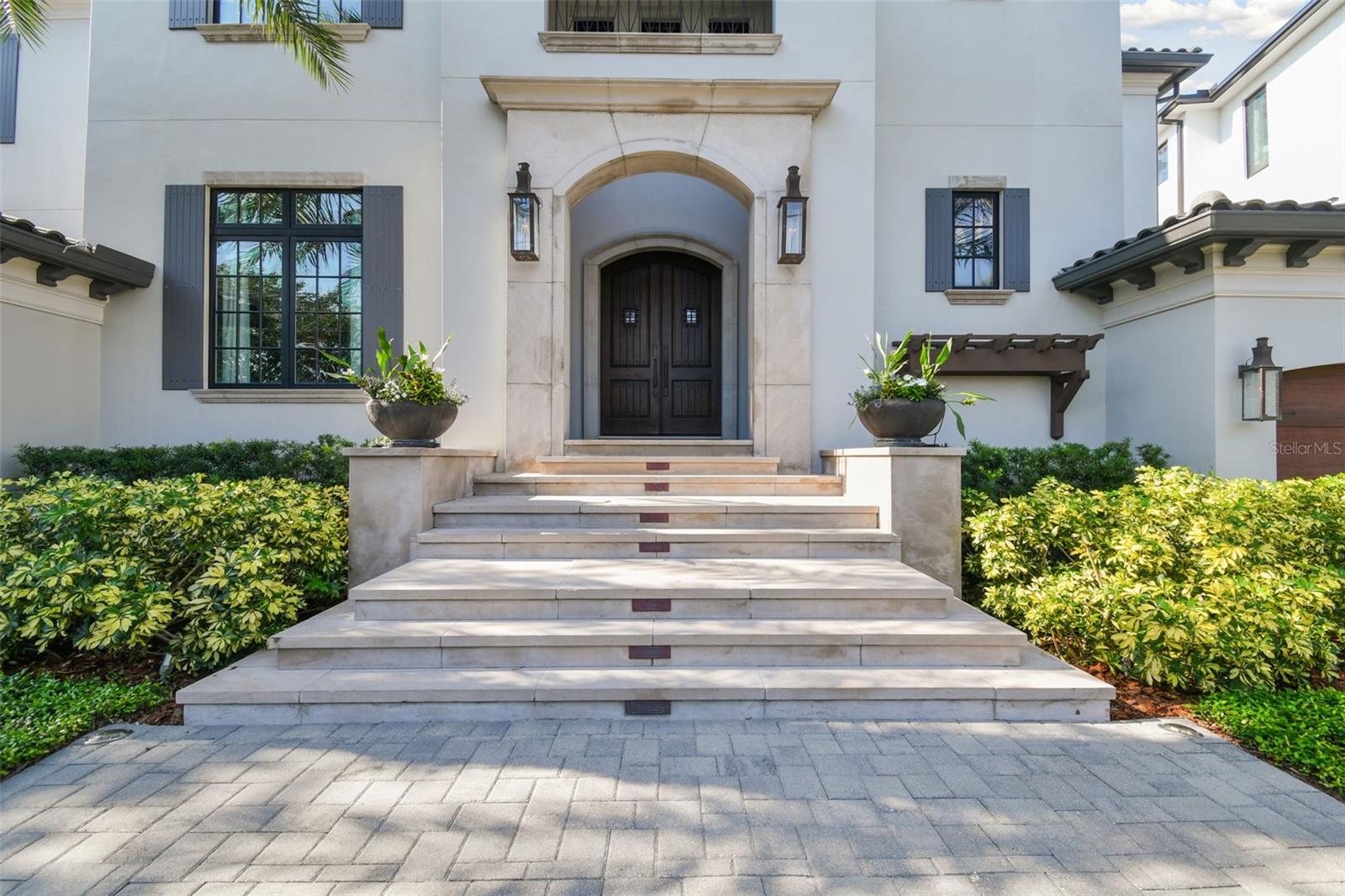 SUNSET PARK ISLES UNIT 1 - Residential