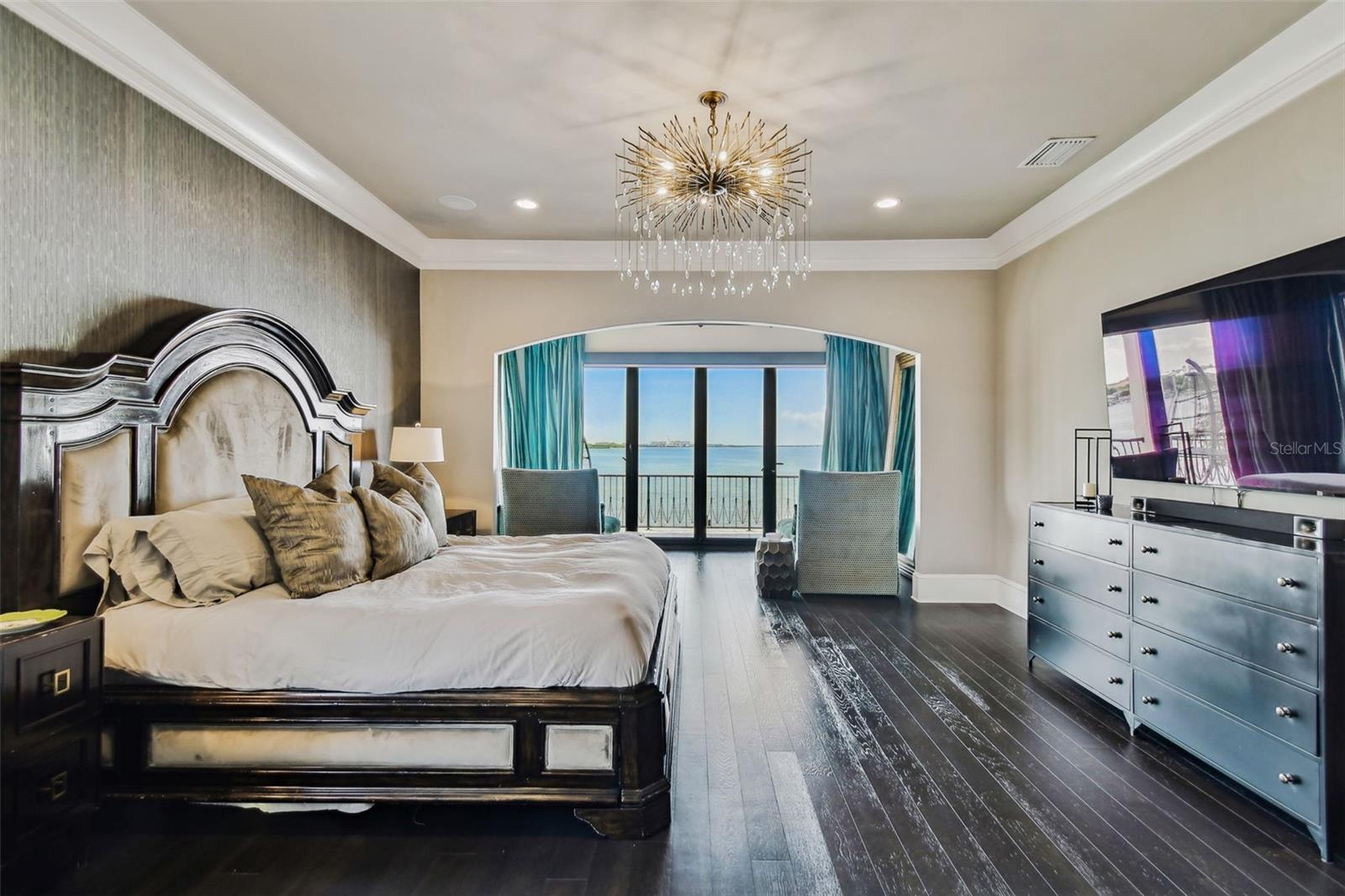 SUNSET PARK ISLES UNIT 1 - Residential