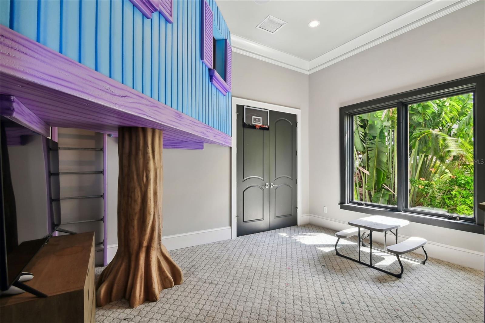 SUNSET PARK ISLES UNIT 1 - Residential