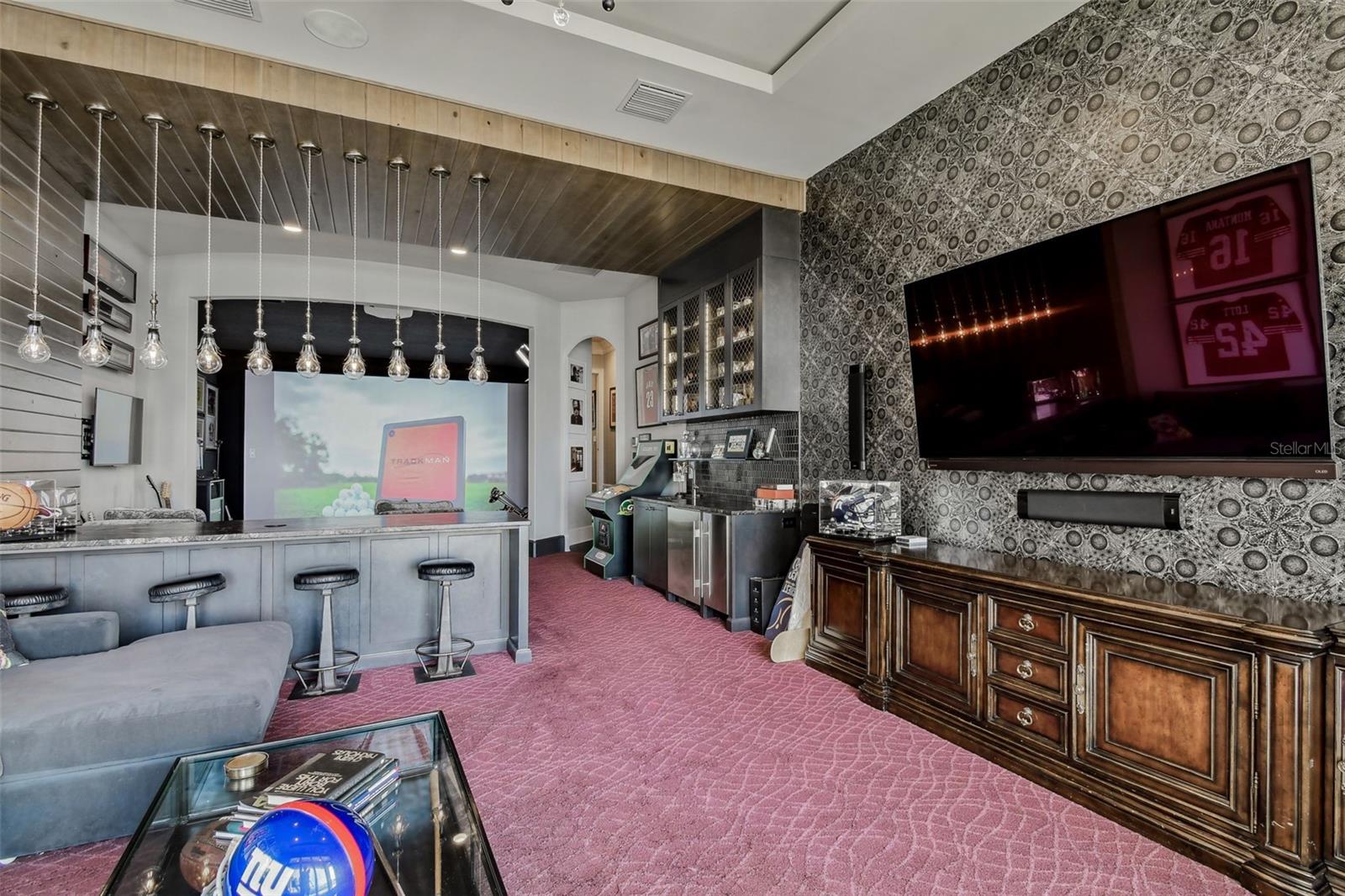 SUNSET PARK ISLES UNIT 1 - Residential