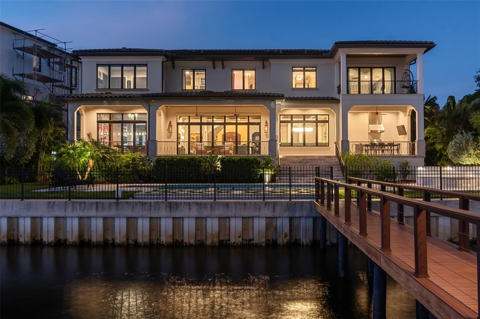 SUNSET PARK ISLES UNIT 1 - Residential