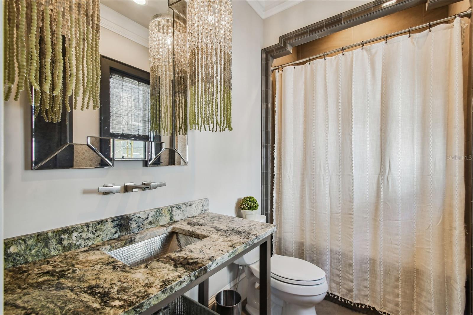 SUNSET PARK ISLES UNIT 1 - Residential