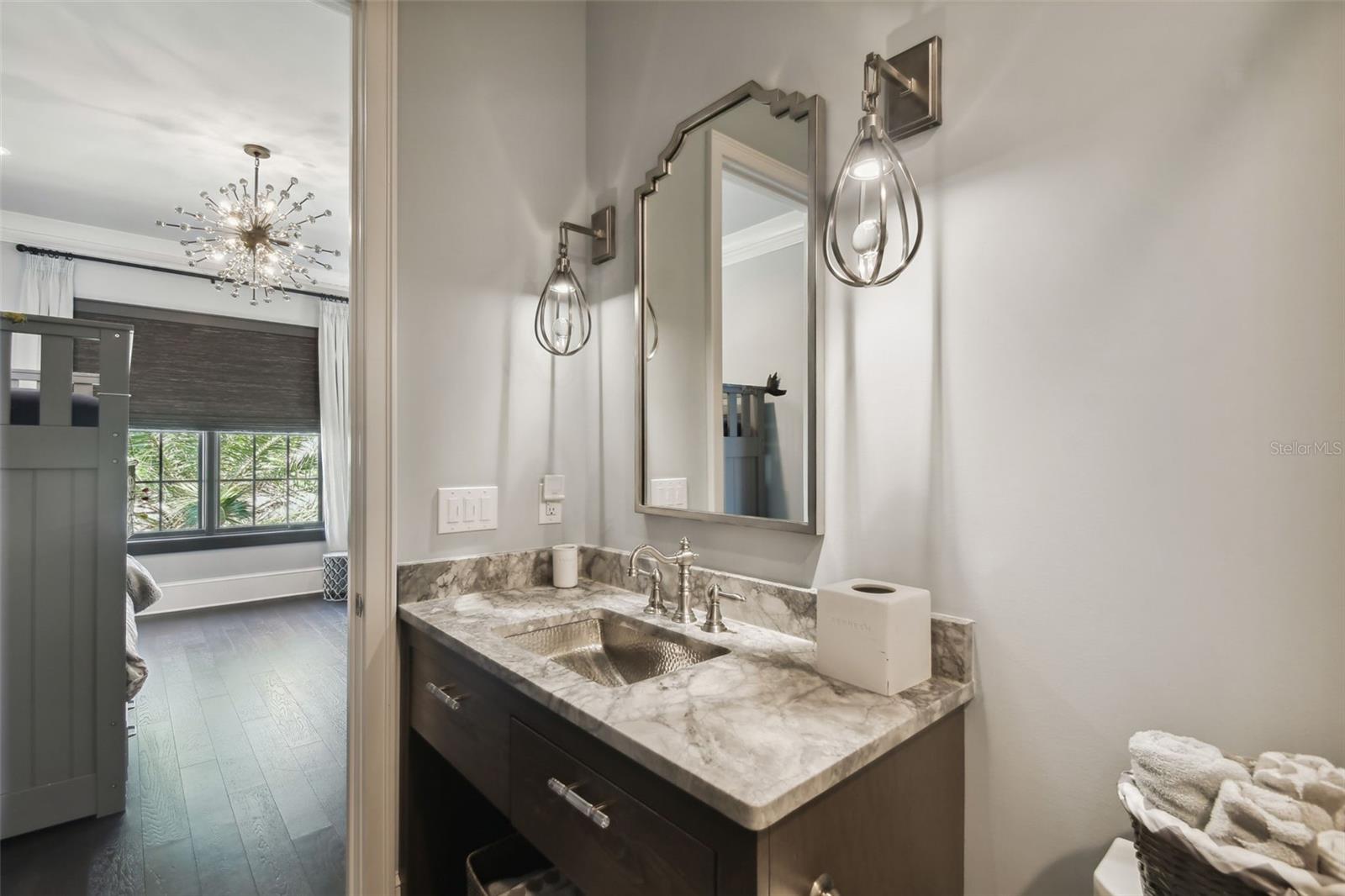 SUNSET PARK ISLES UNIT 1 - Residential