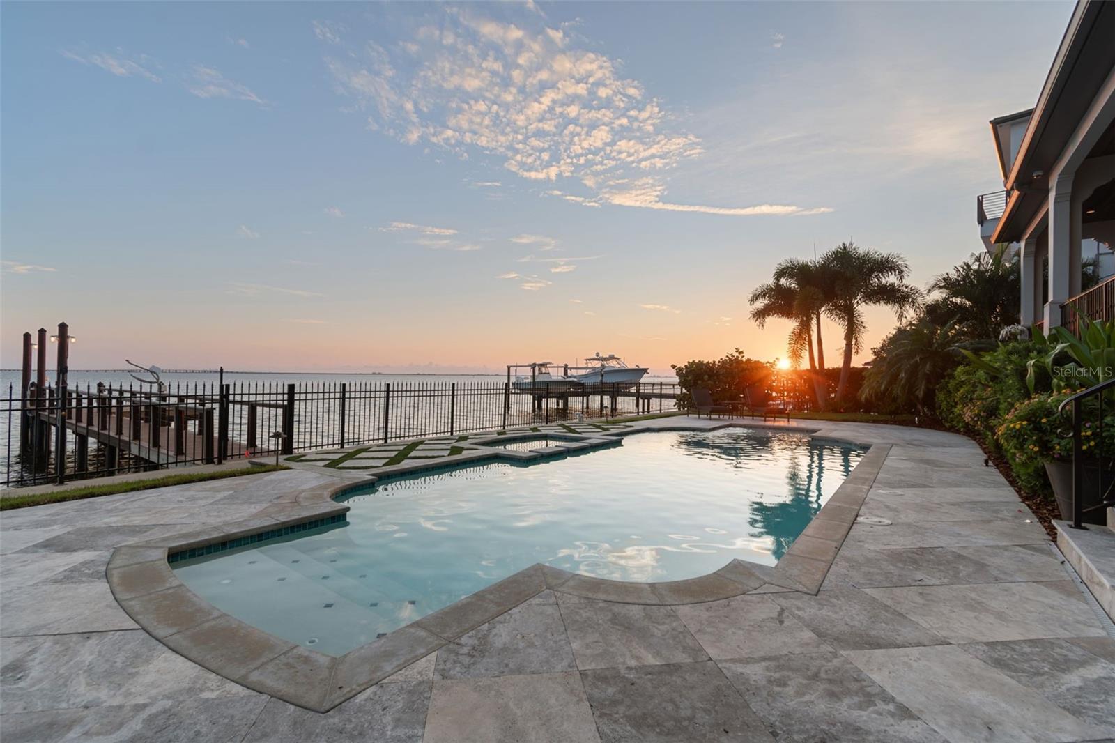 SUNSET PARK ISLES UNIT 1 - Residential