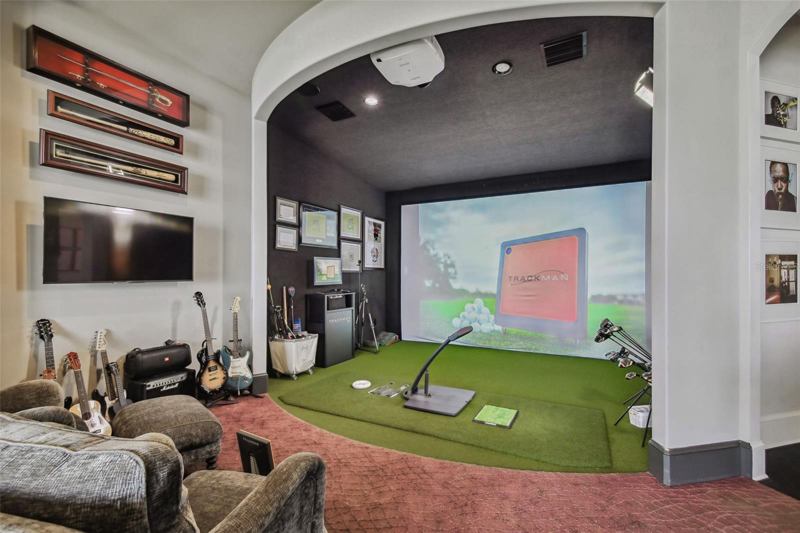 SUNSET PARK ISLES UNIT 1 - Residential