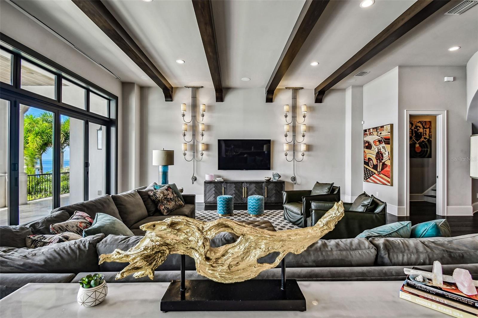 SUNSET PARK ISLES UNIT 1 - Residential