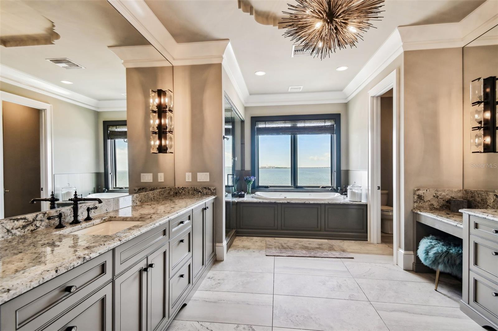 SUNSET PARK ISLES UNIT 1 - Residential