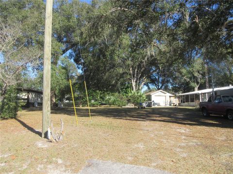 Tiny photo for 5888 SE 164th Avenue, Ocklawaha, FL 32179 (MLS # OM715794)