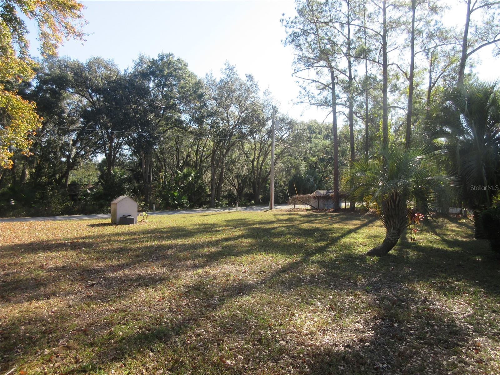 WOODS & LAKES - Residential