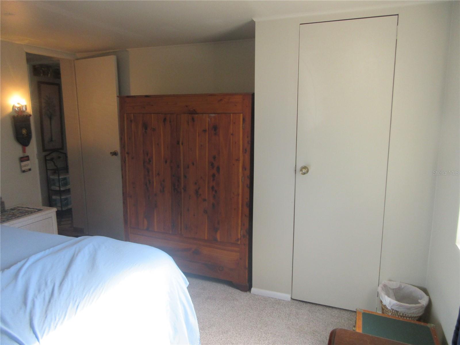 WOODS & LAKES - Residential