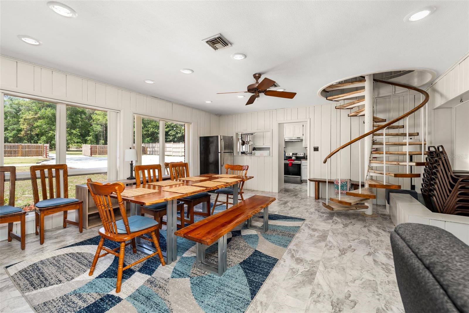 MINNETRISTA - Residential