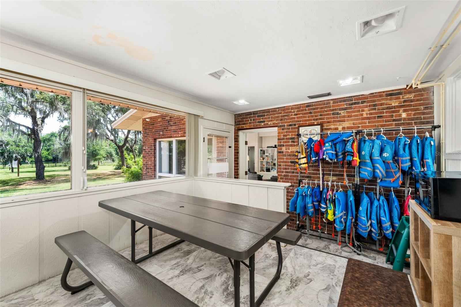 MINNETRISTA - Residential