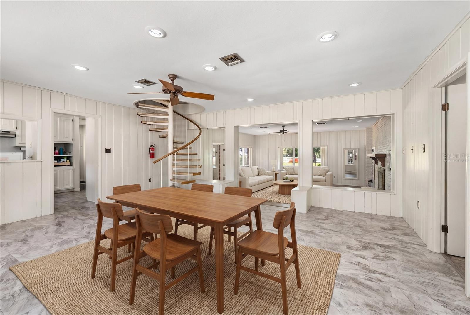 MINNETRISTA - Residential