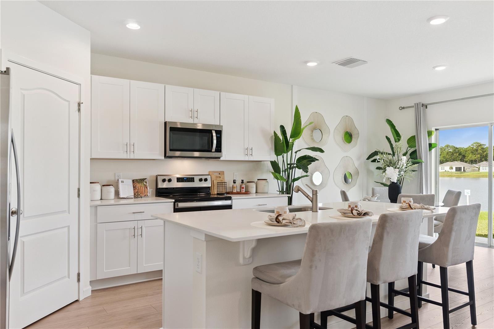 GROVESIDE/ORMOND STATION - Residential