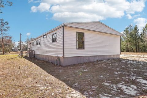 A home in KEYSTONE HEIGHTS