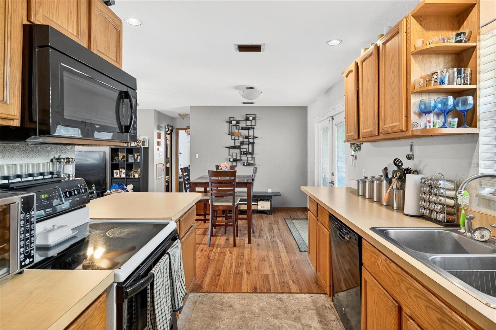 ORANGE VILLA HEIGHTS - Residential