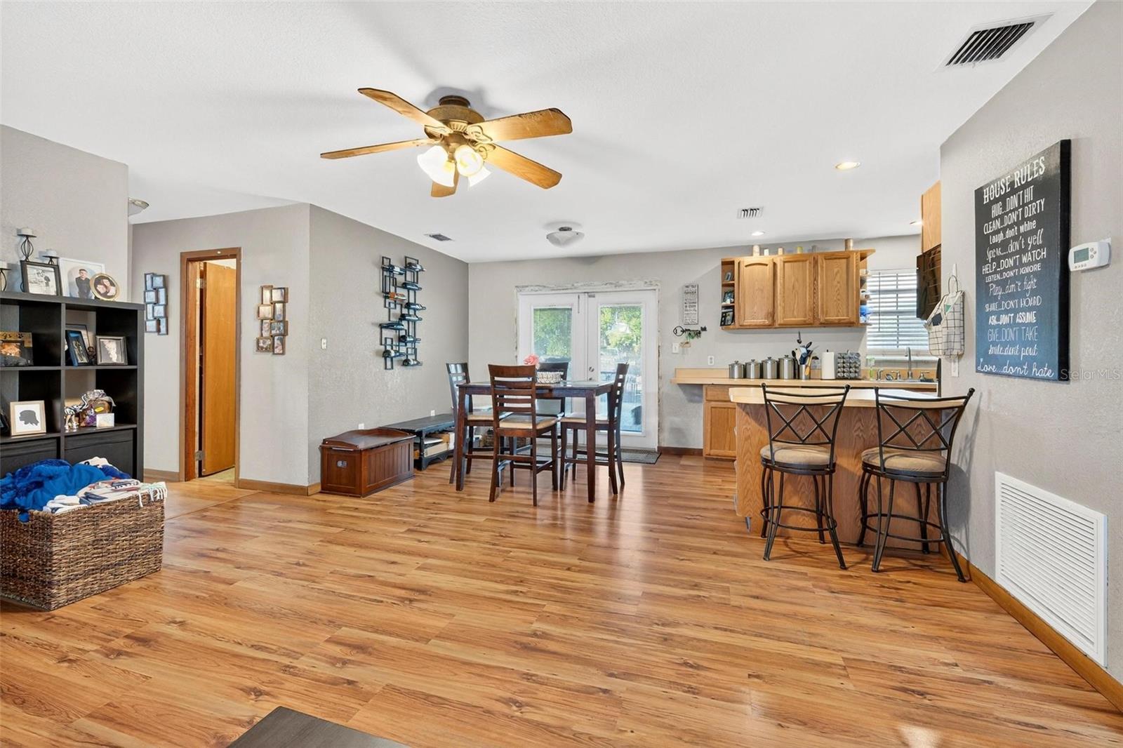 ORANGE VILLA HEIGHTS - Residential