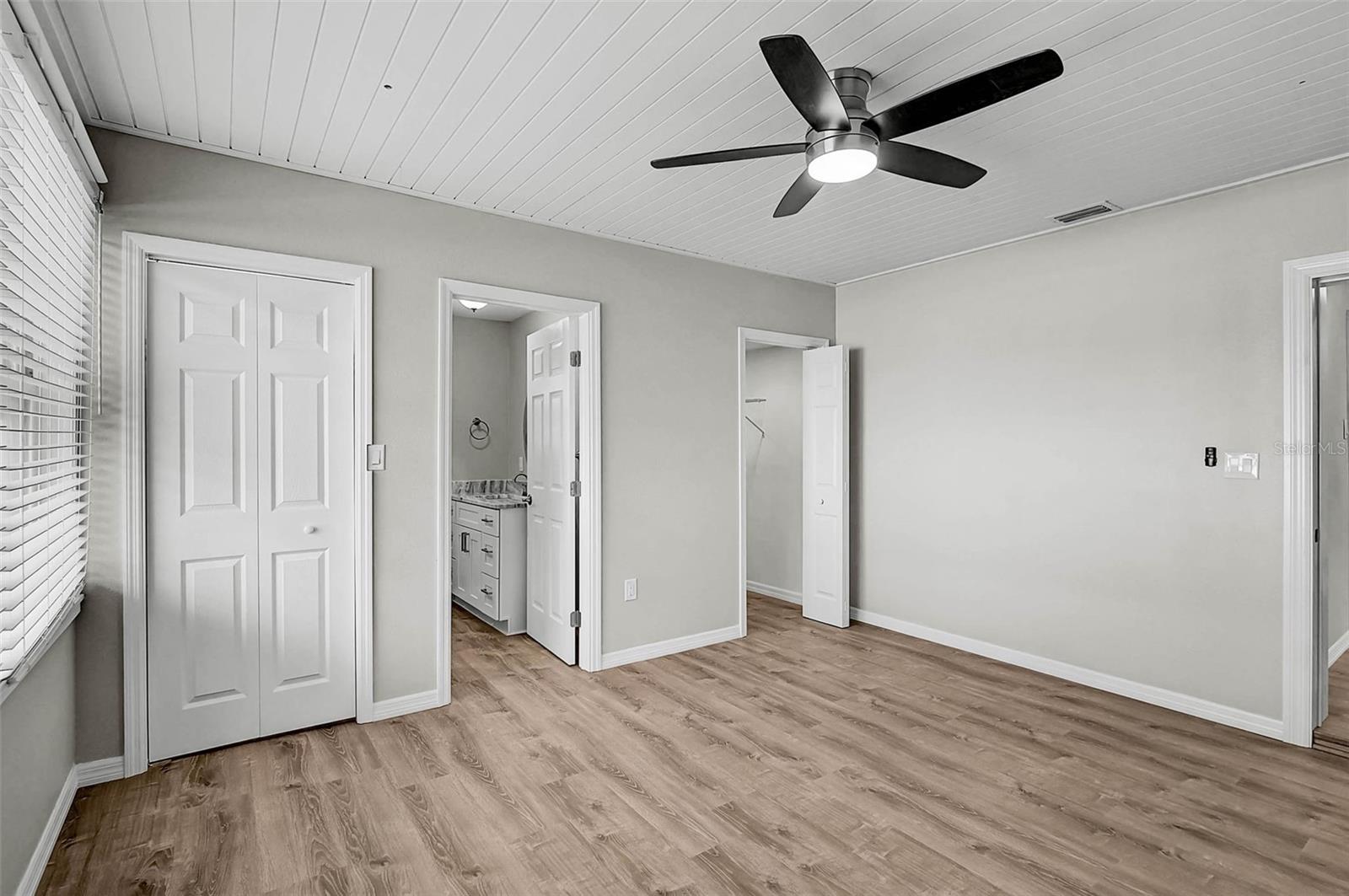 MANATEE GARDENS THIRD SEC - Residential