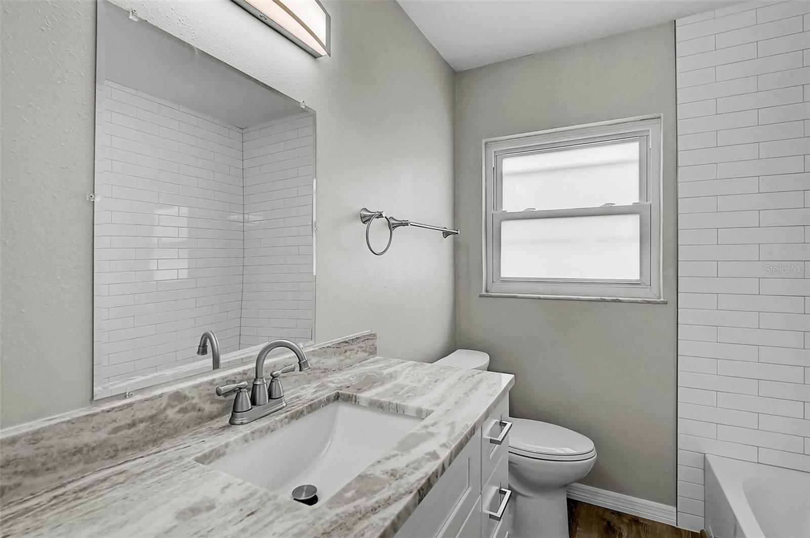 MANATEE GARDENS THIRD SEC - Residential