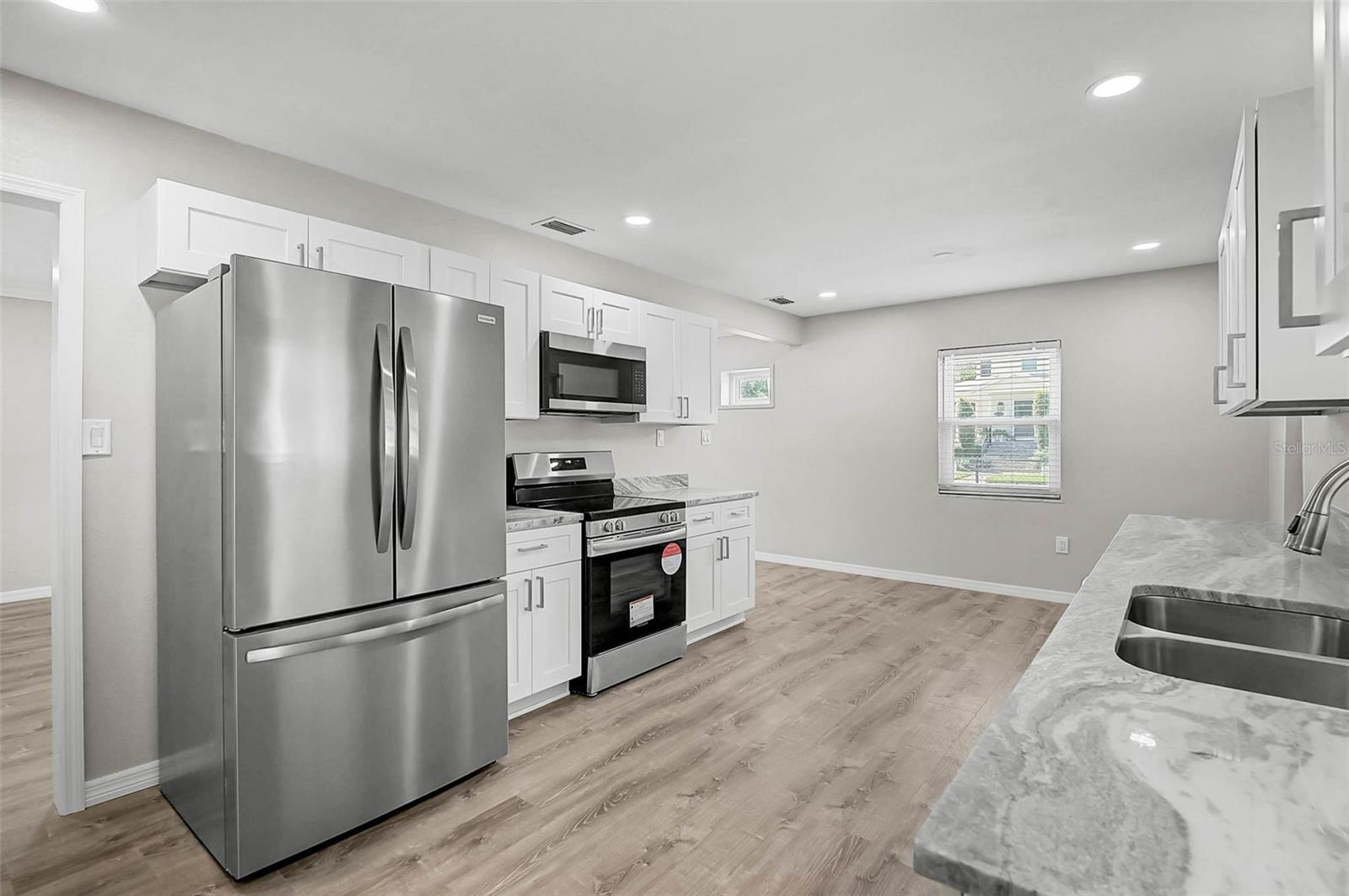 MANATEE GARDENS THIRD SEC - Residential