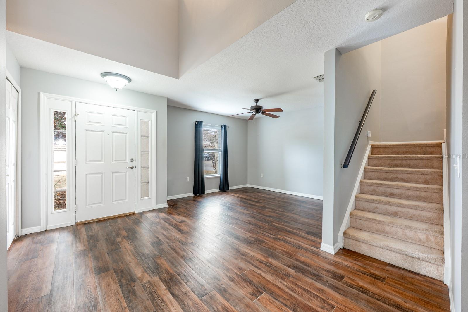 1930 CORNER GLEN DRIVE