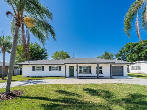 352 79TH AVENUE NE ST PETERSBURG FL 33702