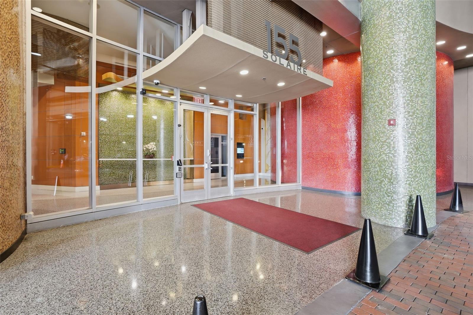 SOLAIRE/PLAZA CONDO - Residential