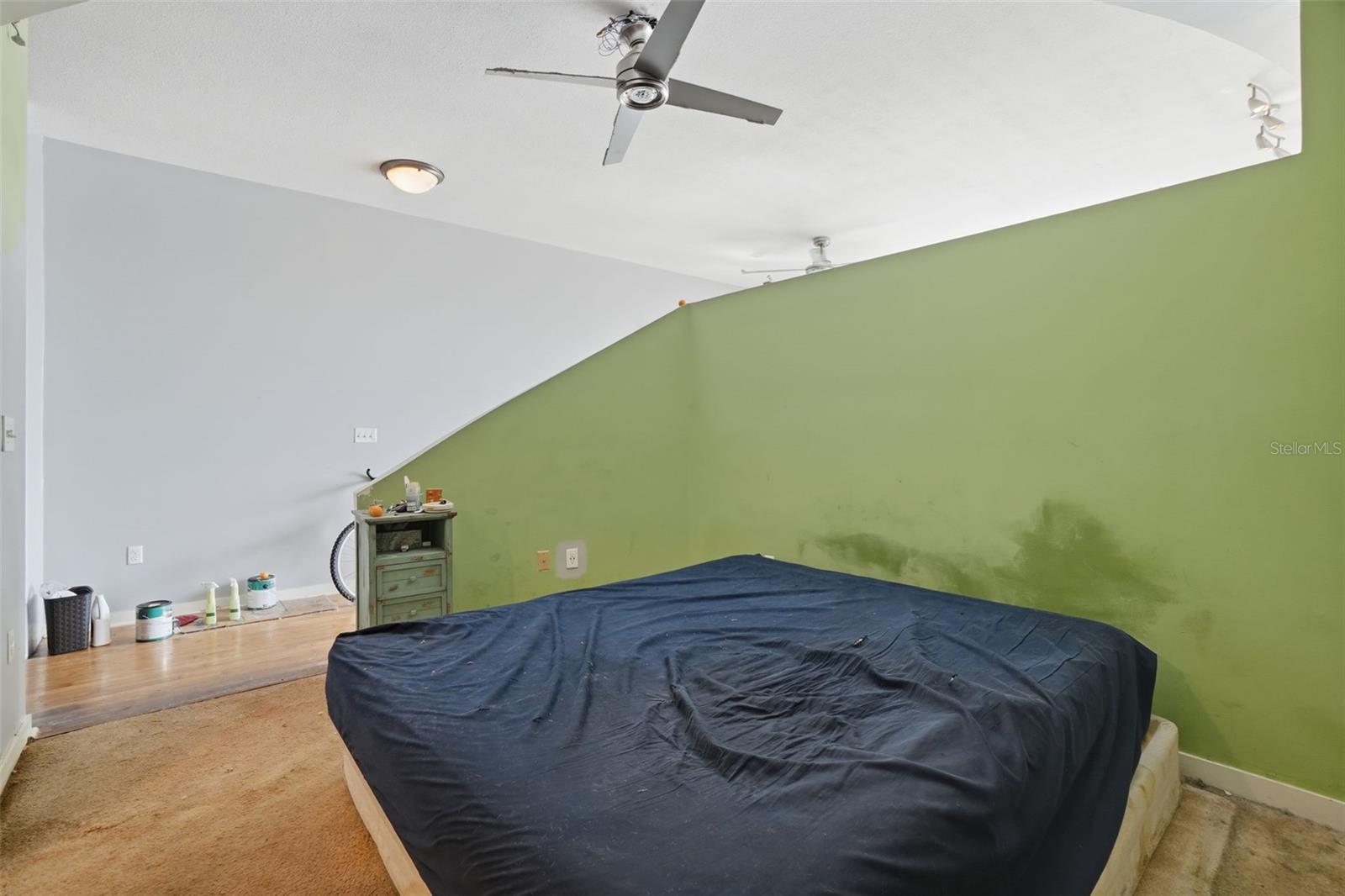 SOLAIRE/PLAZA CONDO - Residential