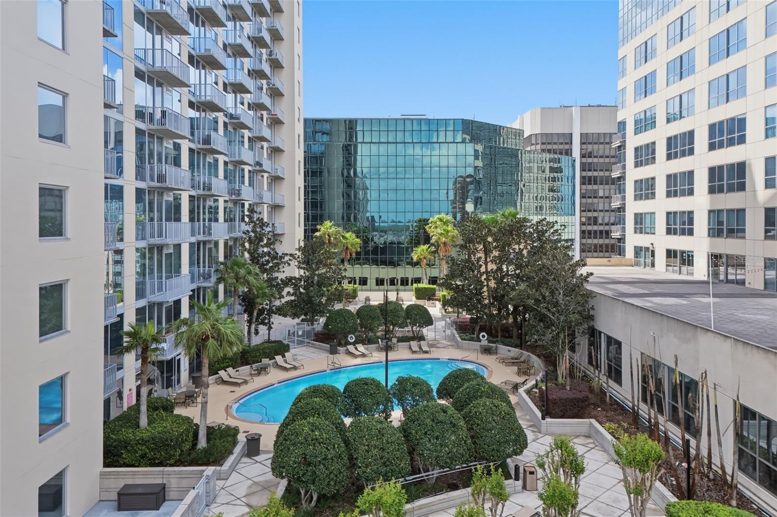 SOLAIRE/PLAZA CONDO - Residential