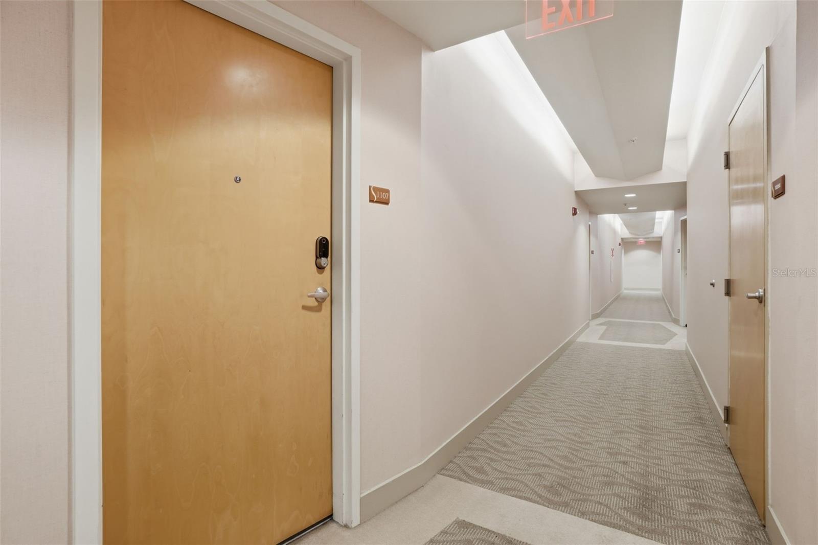 SOLAIRE/PLAZA CONDO - Residential