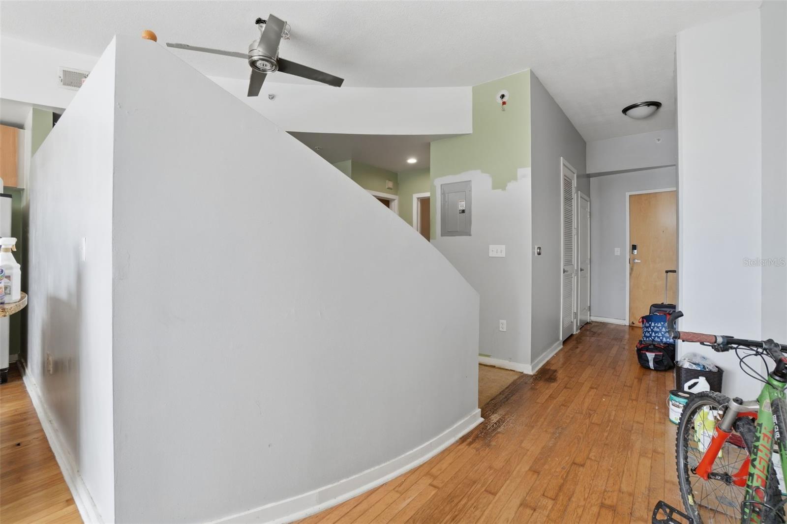 SOLAIRE/PLAZA CONDO - Residential