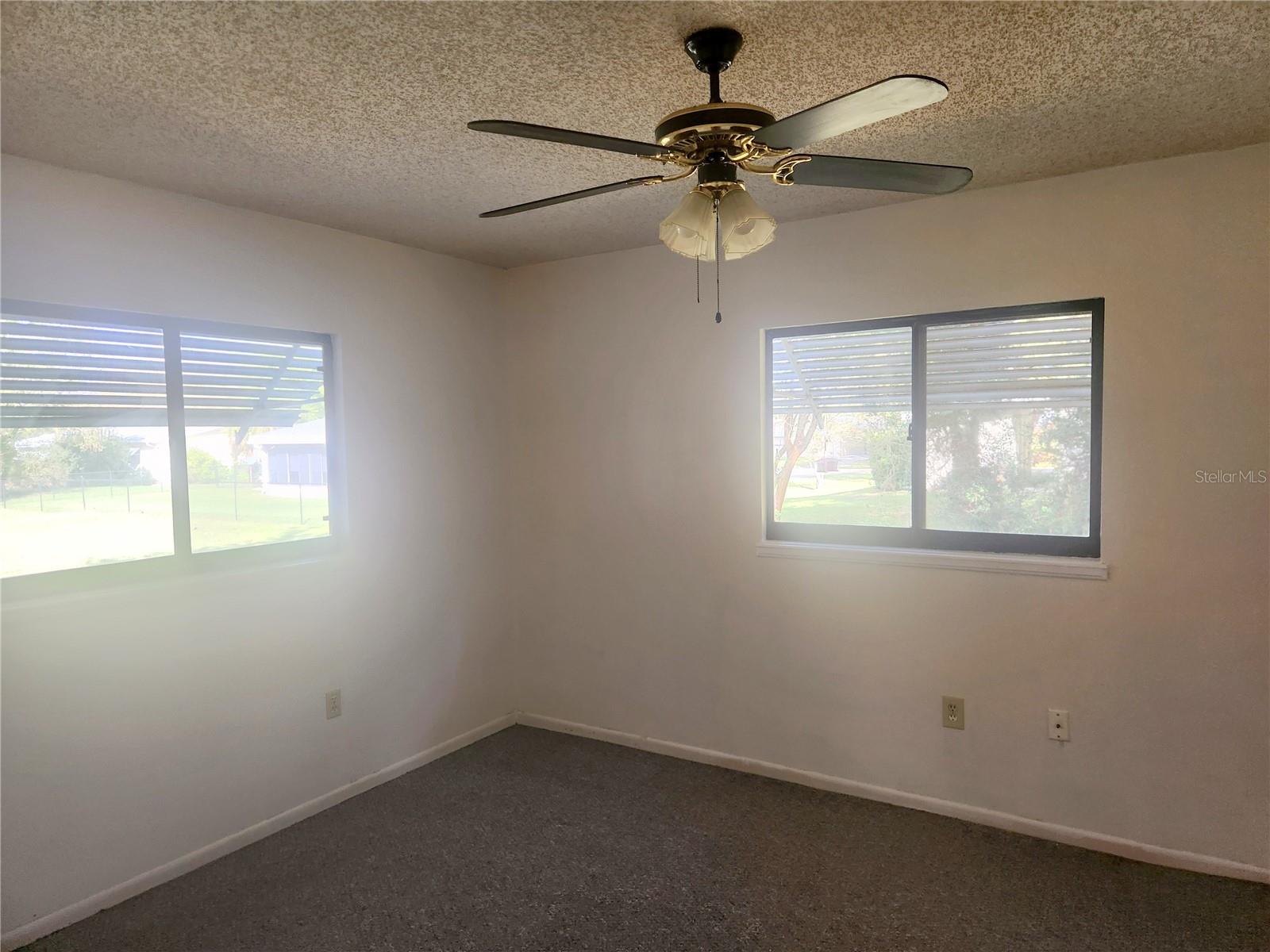 PINE RUN ESTATE - Residential Lease