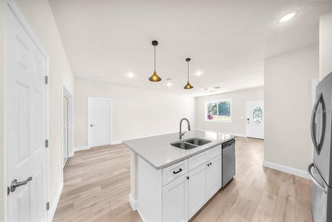 Tiny photo for 15062 SW 63rd Court, Ocala, FL 34476 (MLS # O6409904)