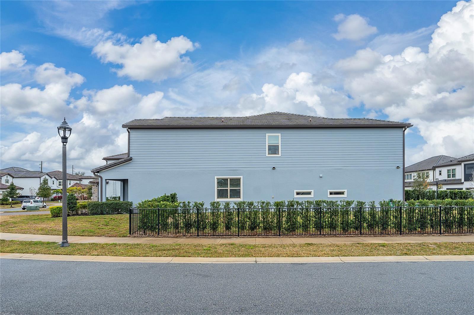 PHILLIPS GROVE TR J - Residential