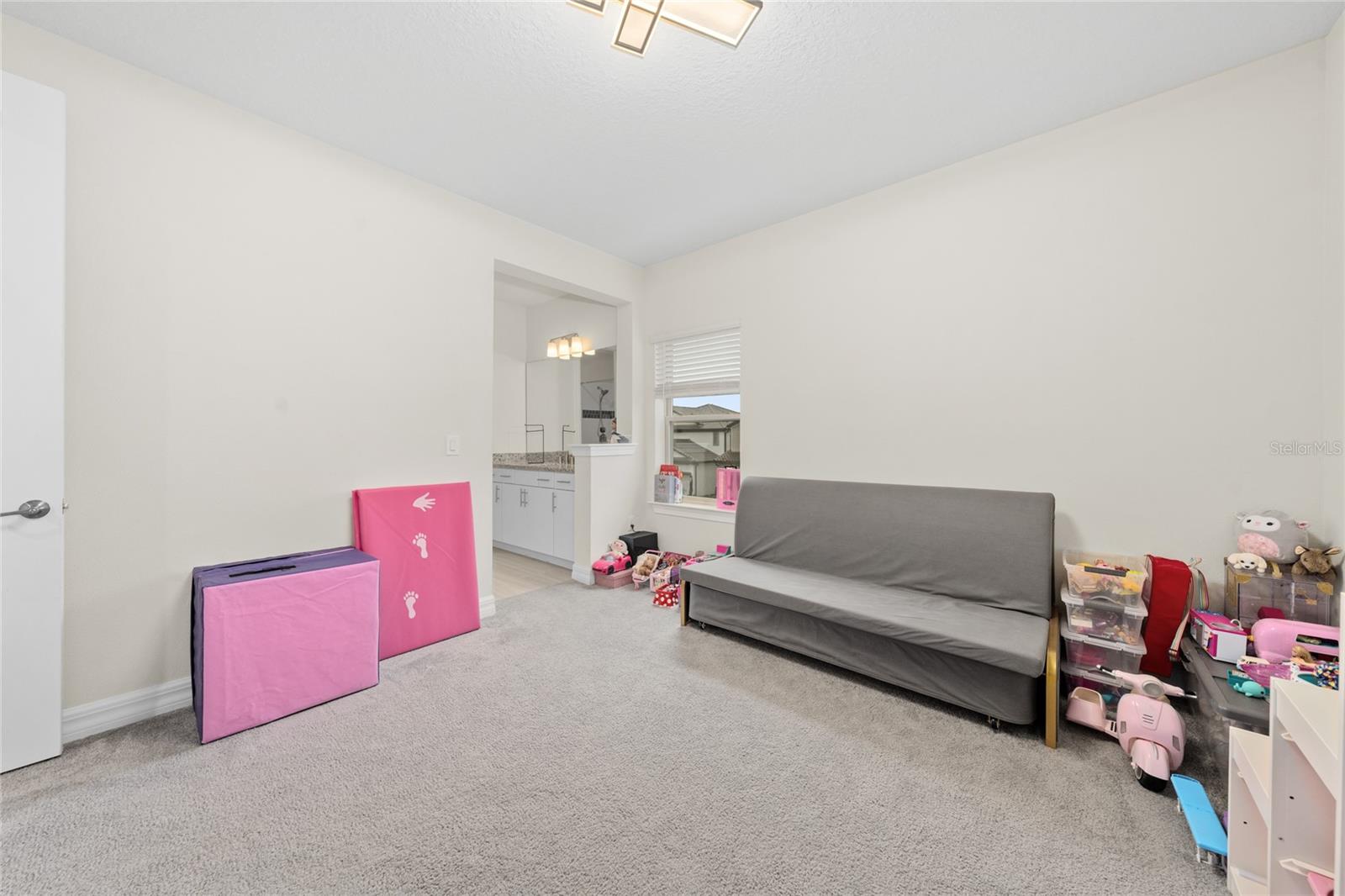 PHILLIPS GROVE TR J - Residential