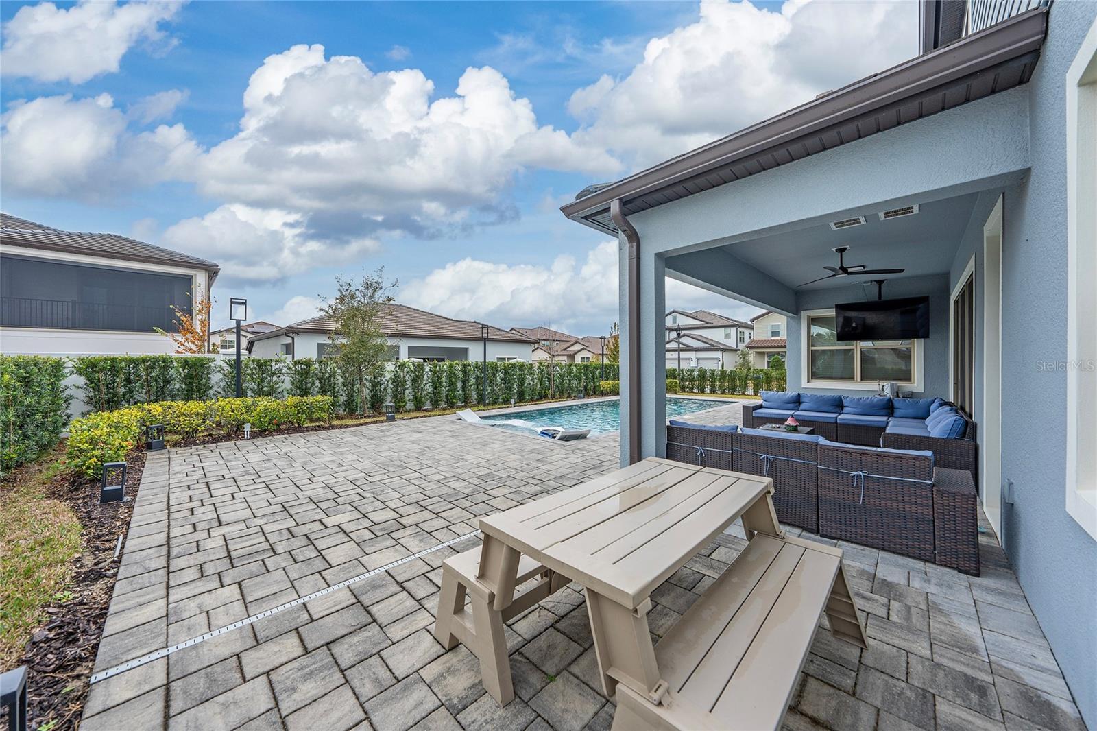 PHILLIPS GROVE TR J - Residential