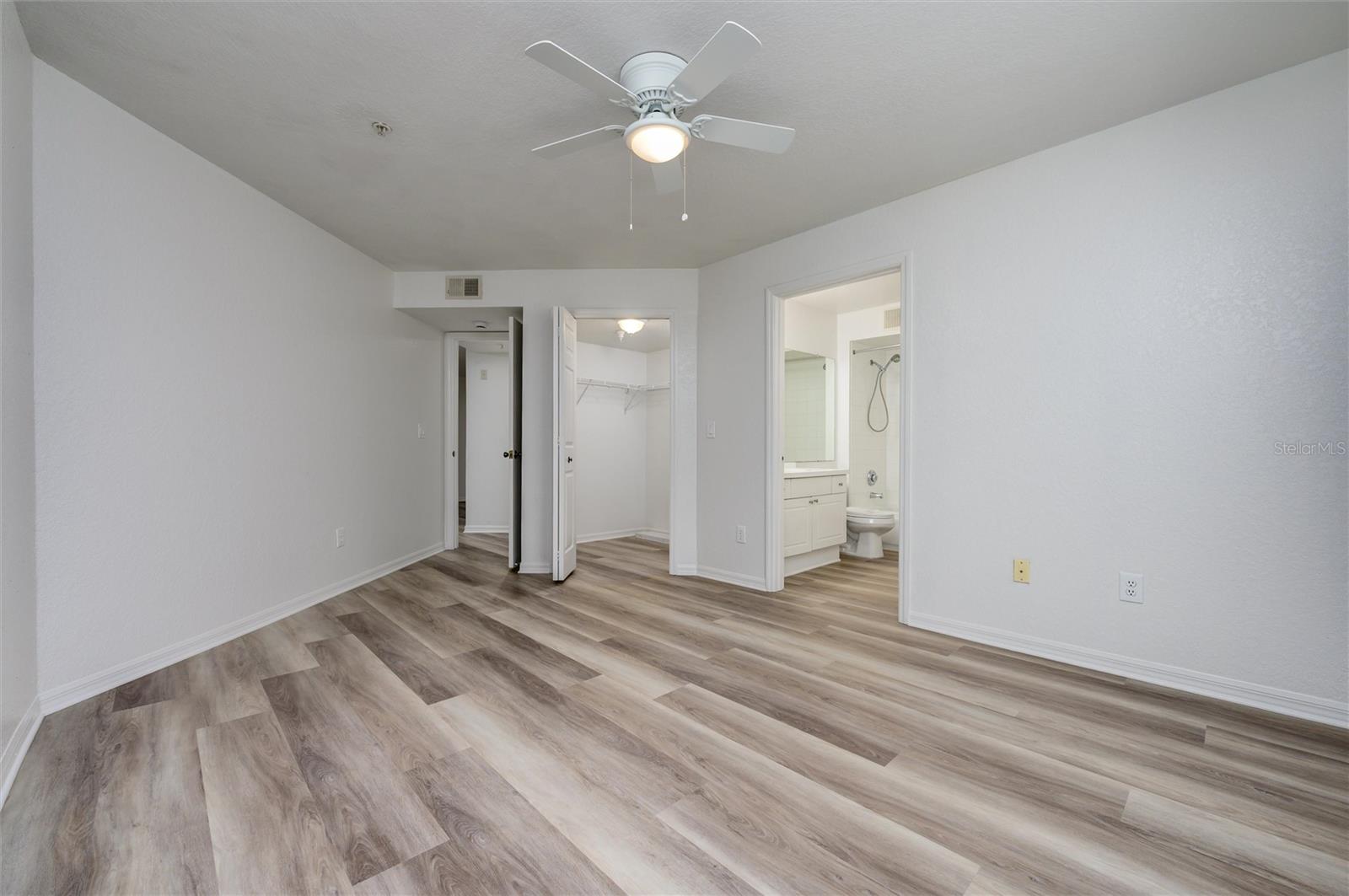 LAKEVIEW AT CALUSA TRACE - Residential