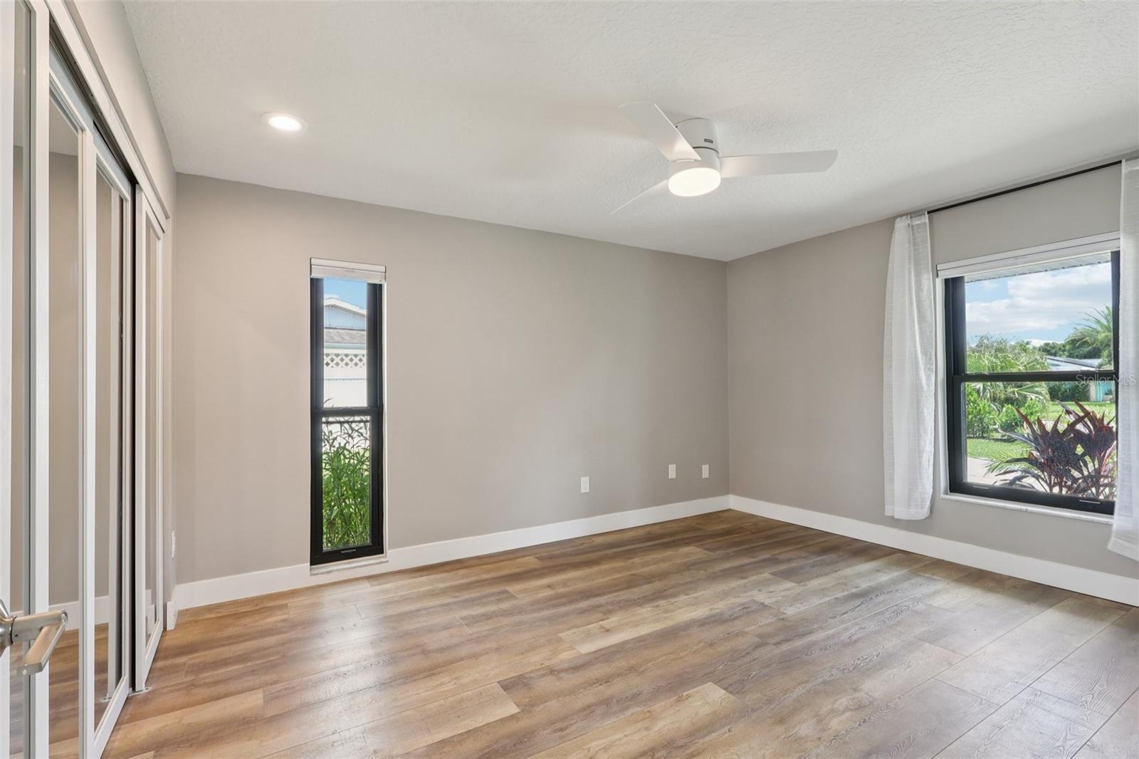 PORT MALABAR COUNTRY CLUB UNIT 2 - Residential