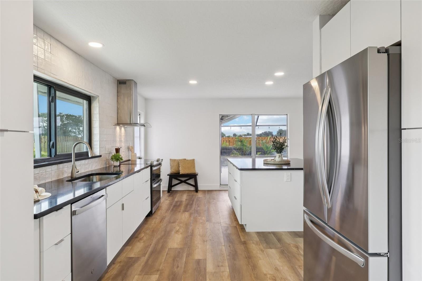 PORT MALABAR COUNTRY CLUB UNIT 2 - Residential