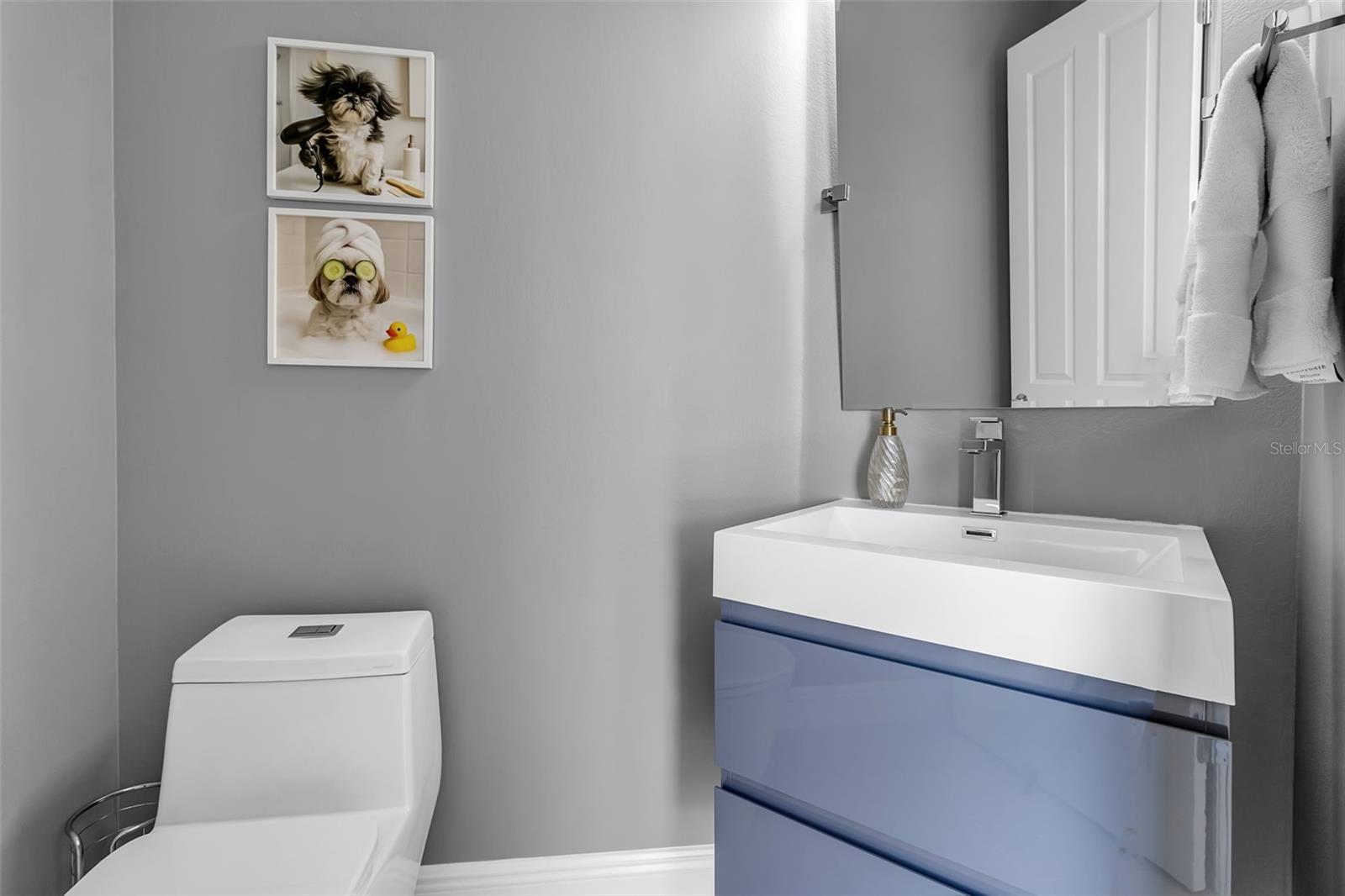 EMERALD POINTE SOUTH - Residential