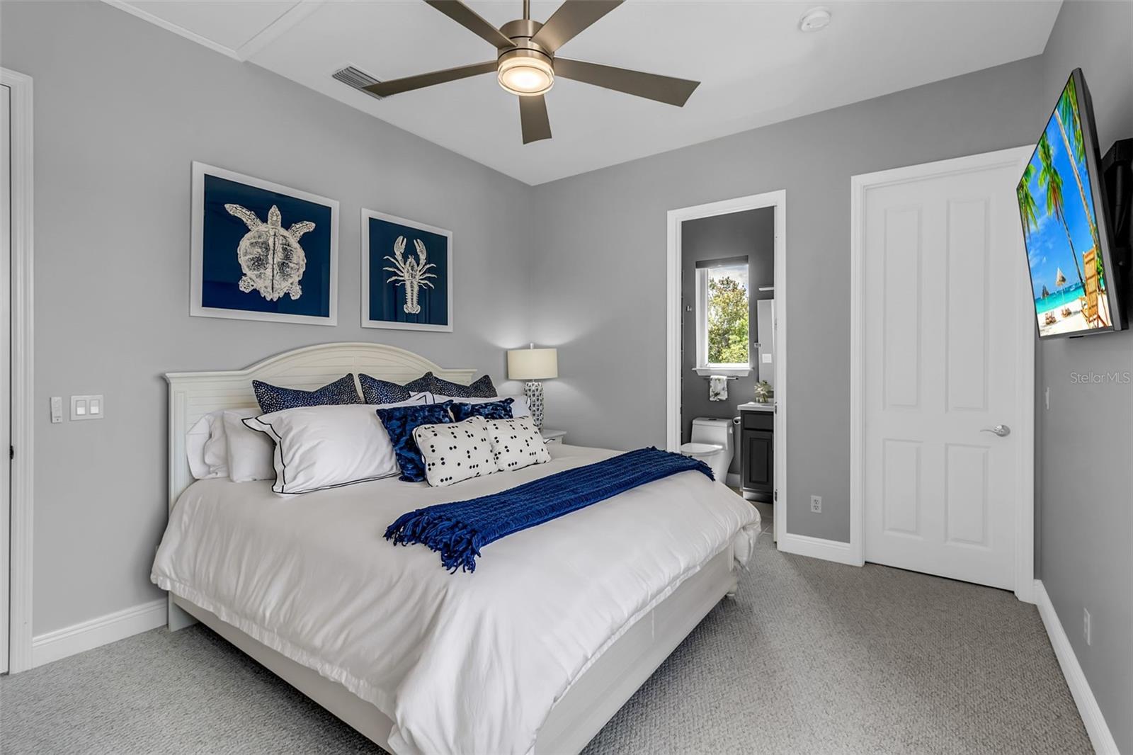 EMERALD POINTE SOUTH - Residential