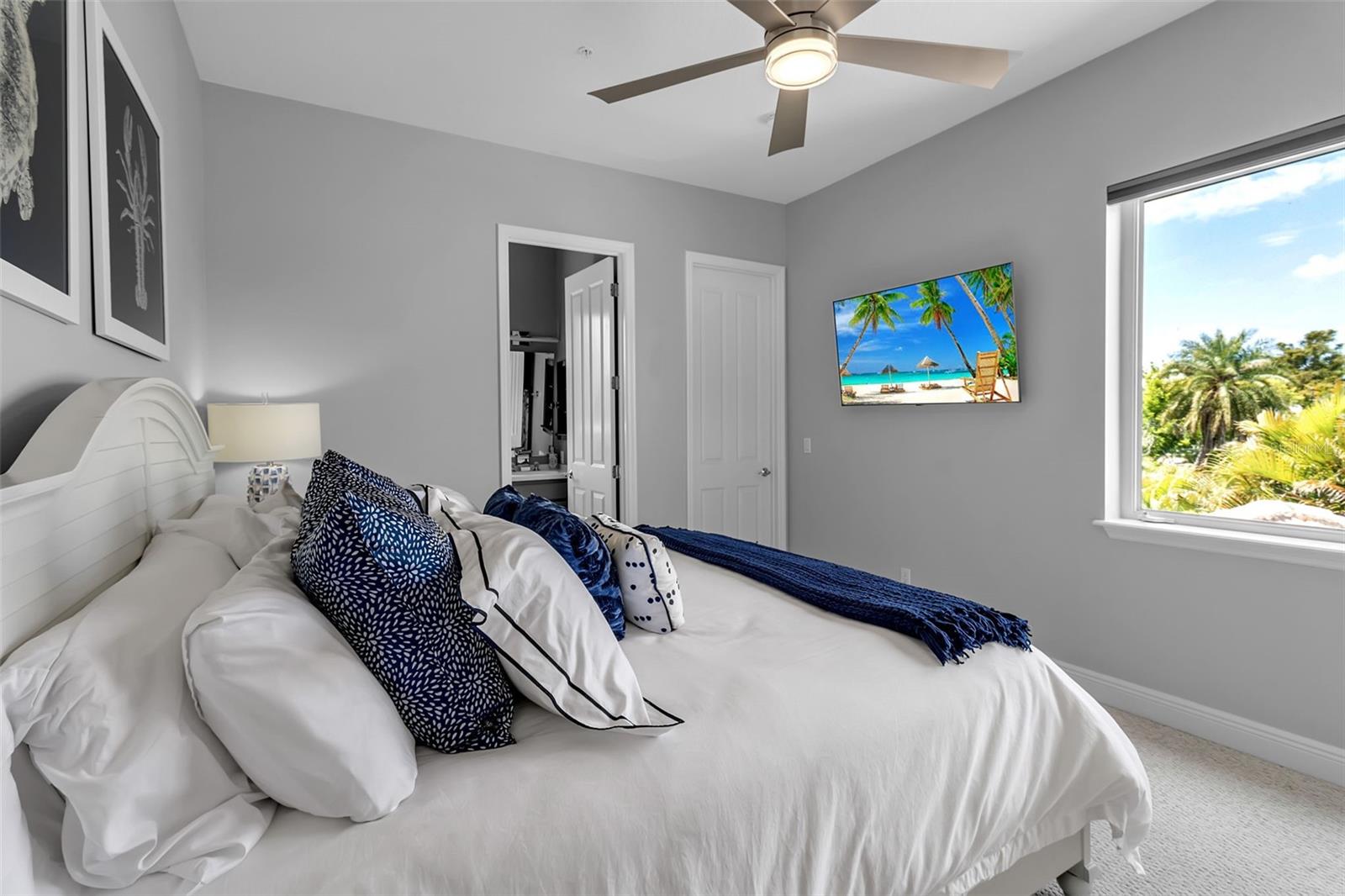 EMERALD POINTE SOUTH - Residential