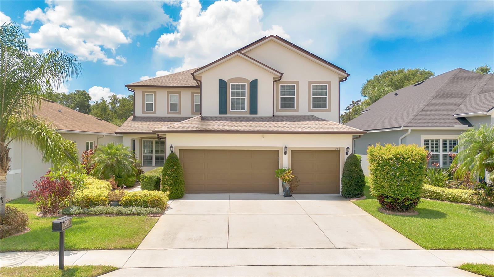 561 GUNSTON COURT