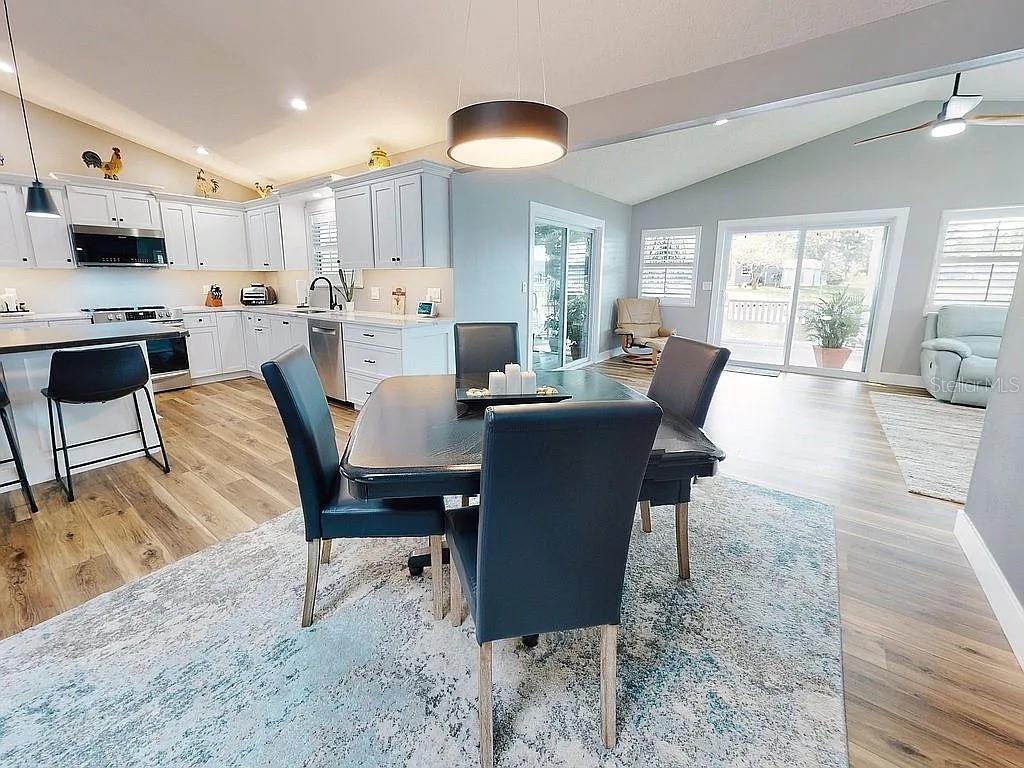 PINE ISLAND PH 02 - Residential