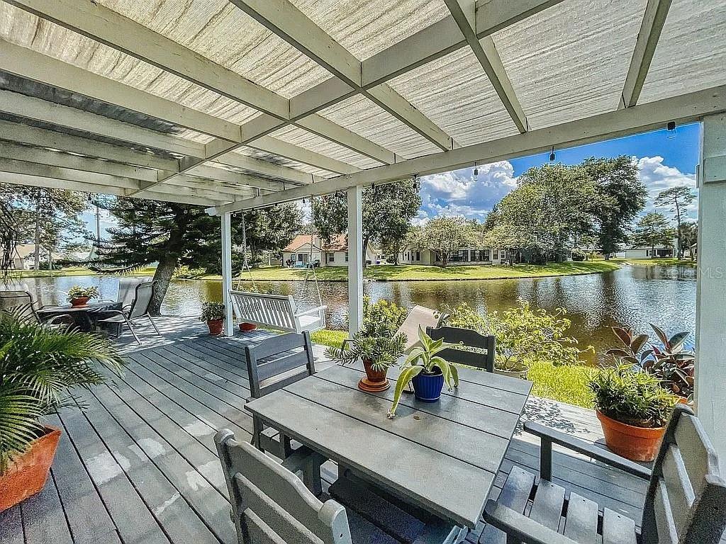 PINE ISLAND PH 02 - Residential