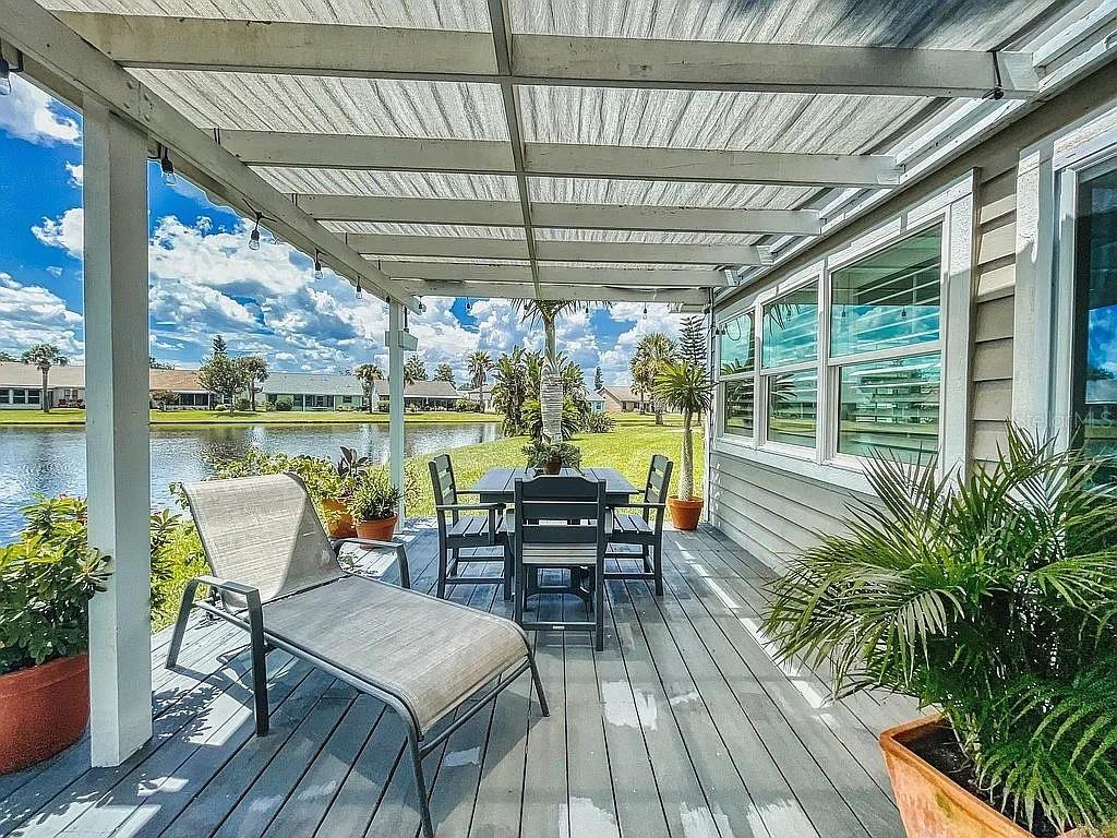 PINE ISLAND PH 02 - Residential