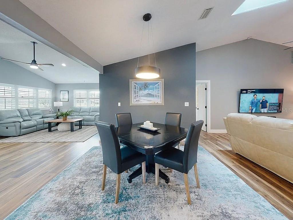 PINE ISLAND PH 02 - Residential