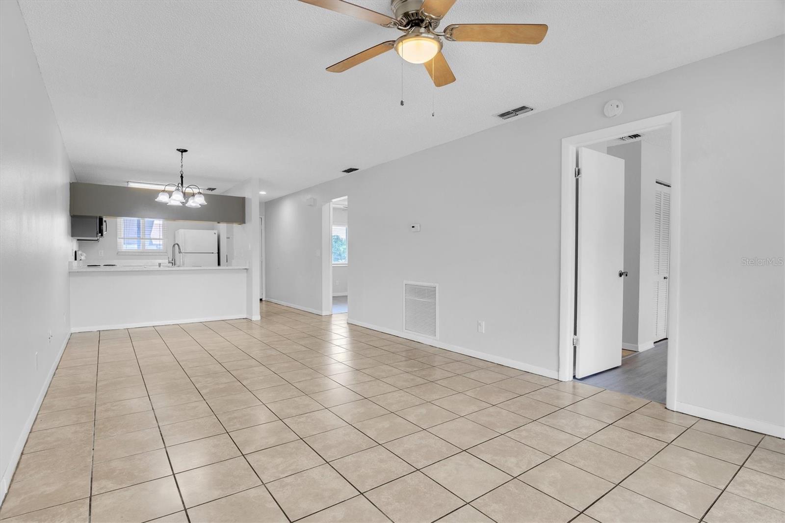 TALIA CONDO - Residential Lease