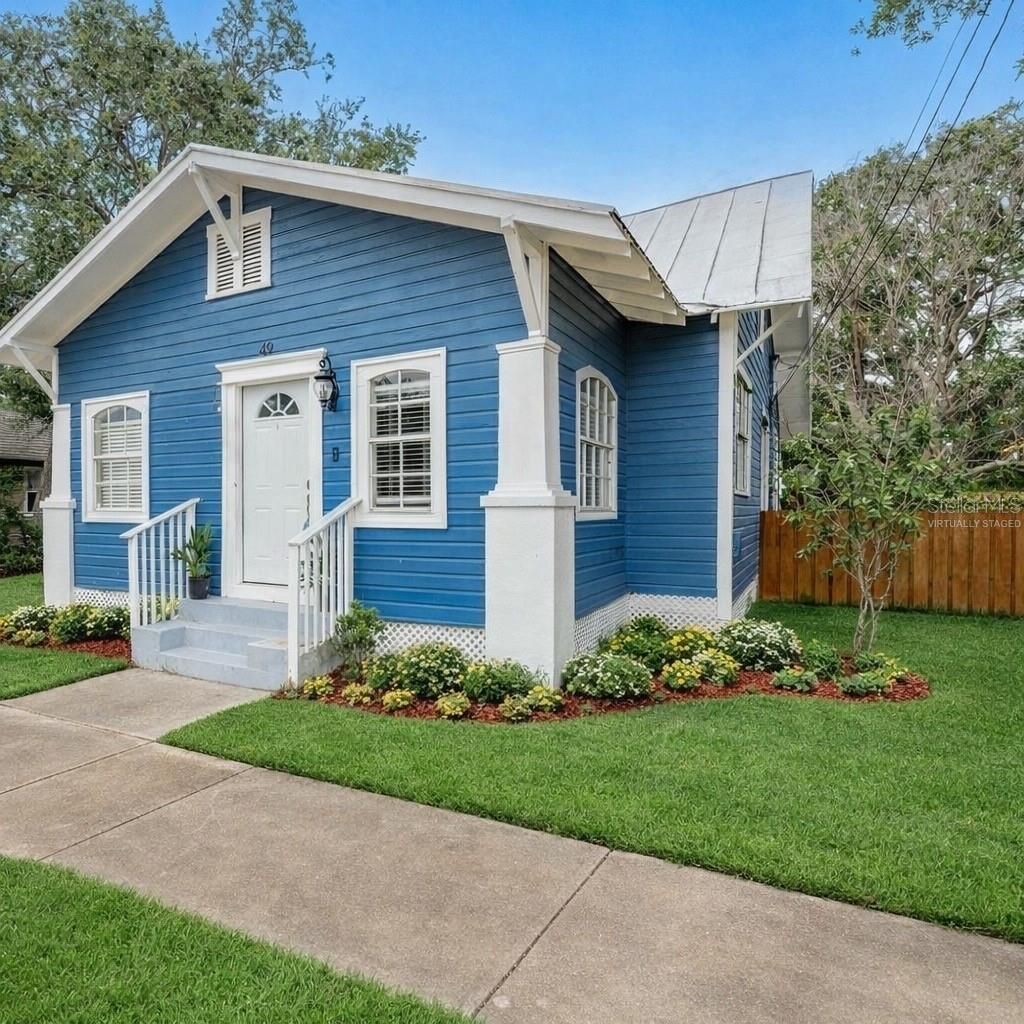 Photo of 49 W Boyer Street, Tarpon Springs, FL 34689 (MLS # U8245664)